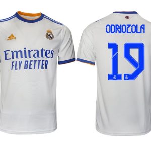 Real Madrid Heimtrikot 2022 weiß blau mit Aufdruck Odriozola 19