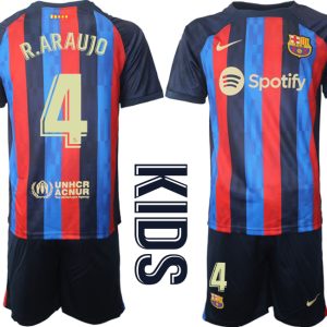 FC Barcelona Kinderheim Trikot 2022/23 Navy Blau Fußballtrikots Set mit Aufdruck R.ARAUJO 4