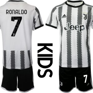 Kinder Juventus FC 2022-23 Heimtrikot Schwarz Weiß Kurzarm + Kurze Hosen RONALDO 7