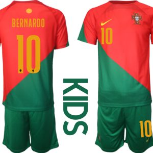 Kinder Portugal Heimtrikot T-Shirt Fußball-WM 2022 rot grün Trikotsatz Kit BERNARDO 10