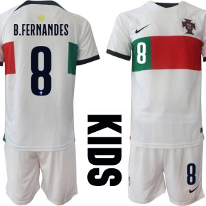 Neuen Kinder Portugal Fußball WM 2022 Auswärtstrikot Kurzarm Trikotsatz B.FERNANDES 8